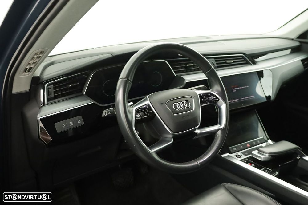 Audi Q8 e-Tron Sportback 55 quattro Advanced - 8