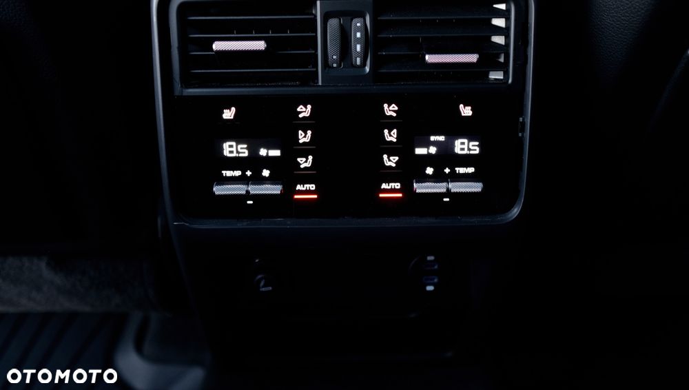 Porsche Cayenne S Tiptronic S Platinum Edition - 22