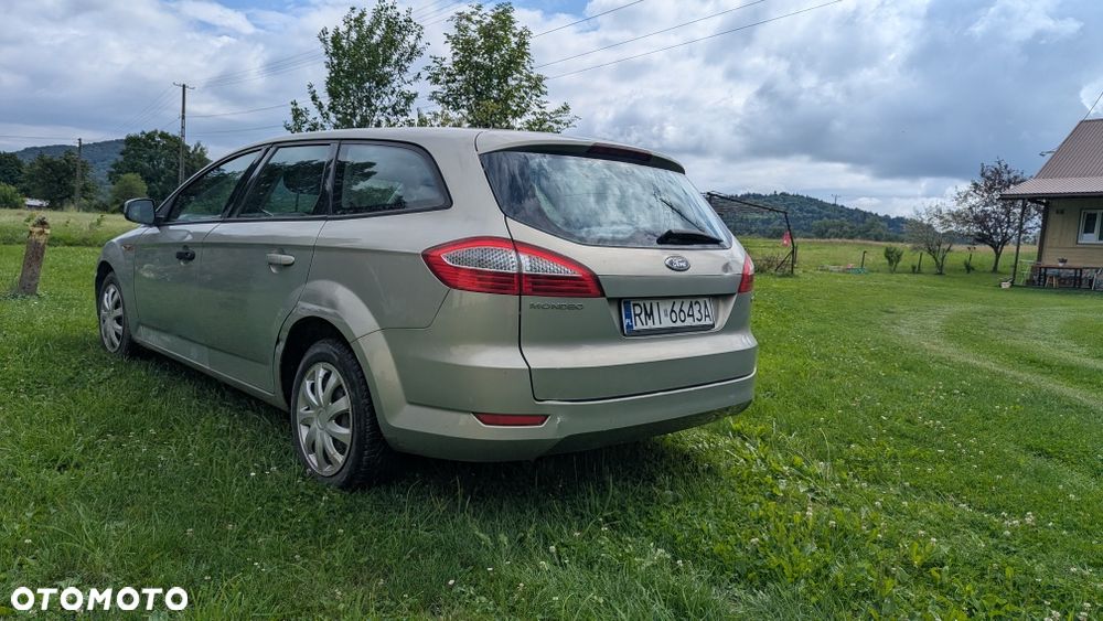Ford Mondeo - 4