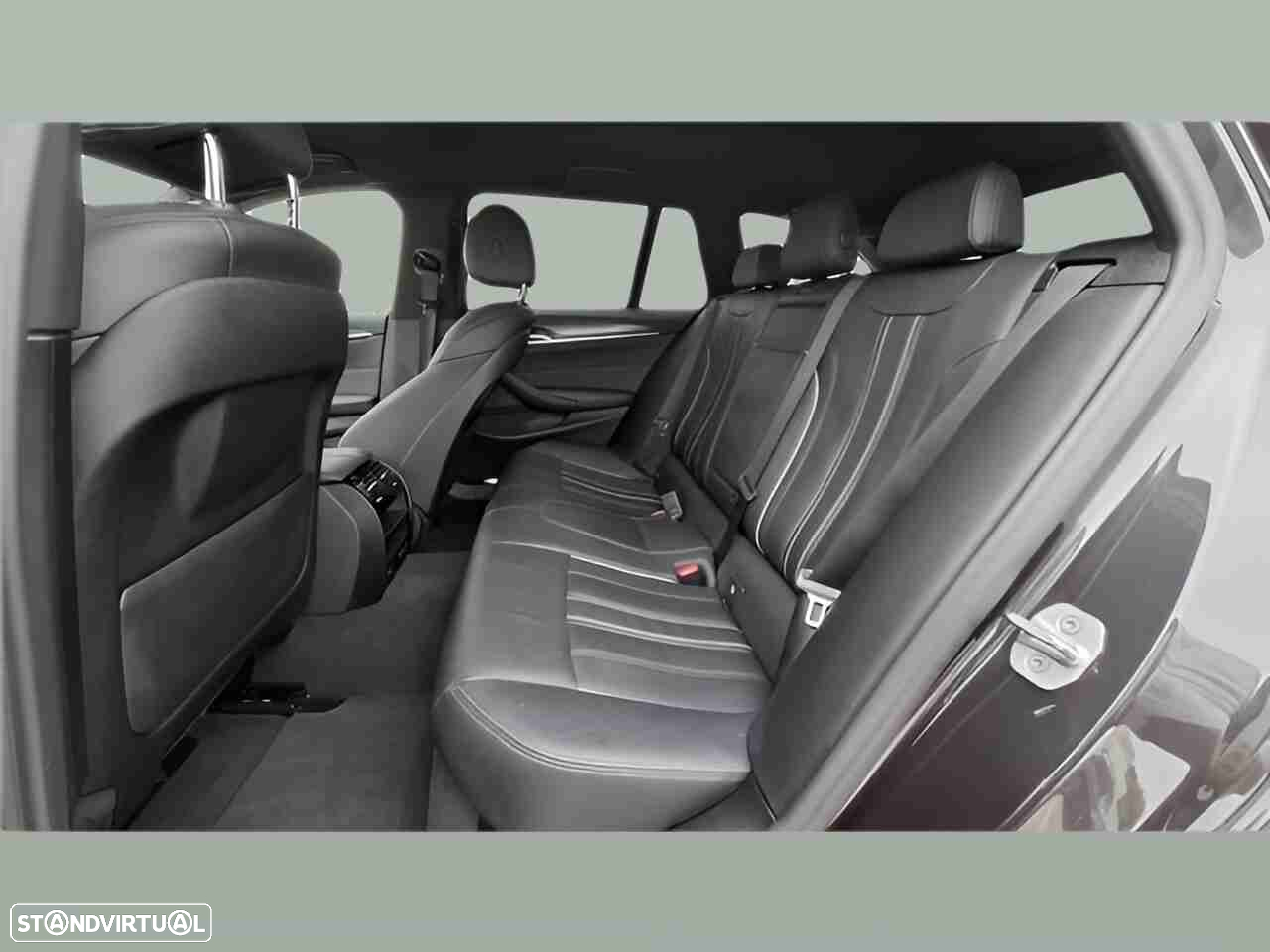 BMW 530 e - 11