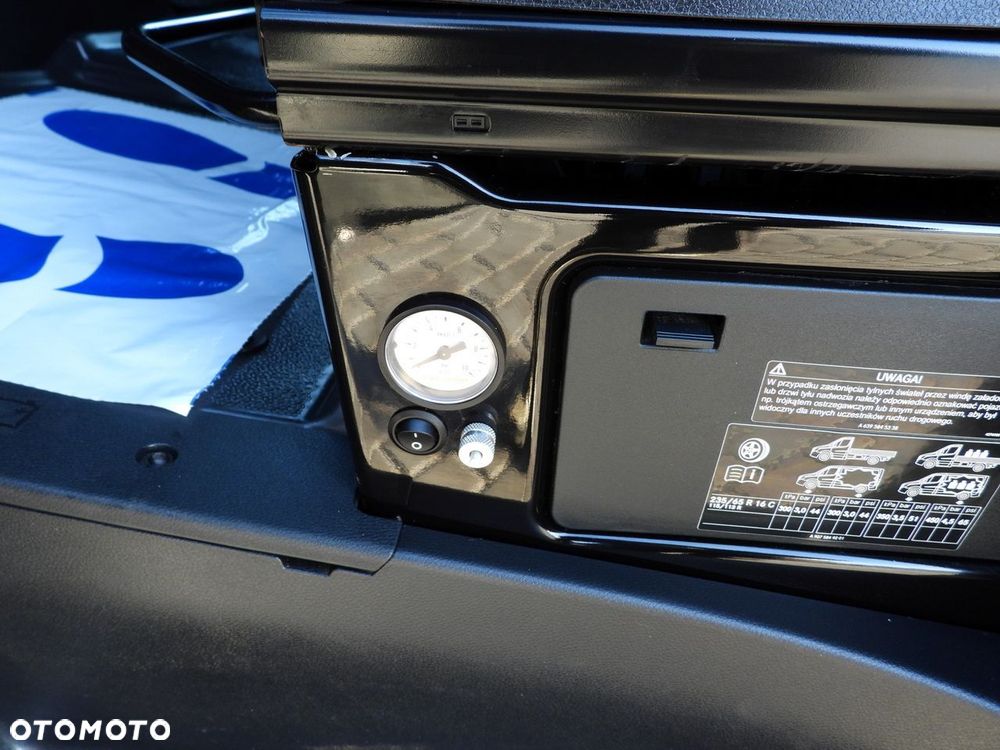 Mercedes-Benz SPRINTER 319 PLANDEKA 12 PALET TEMPOMAT NAWIGACJA PNEUMATYKA AUTOMAT HI-MATIC KLIMATYZACJA  190KM - 28