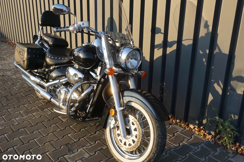 Suzuki Boulevard - 4