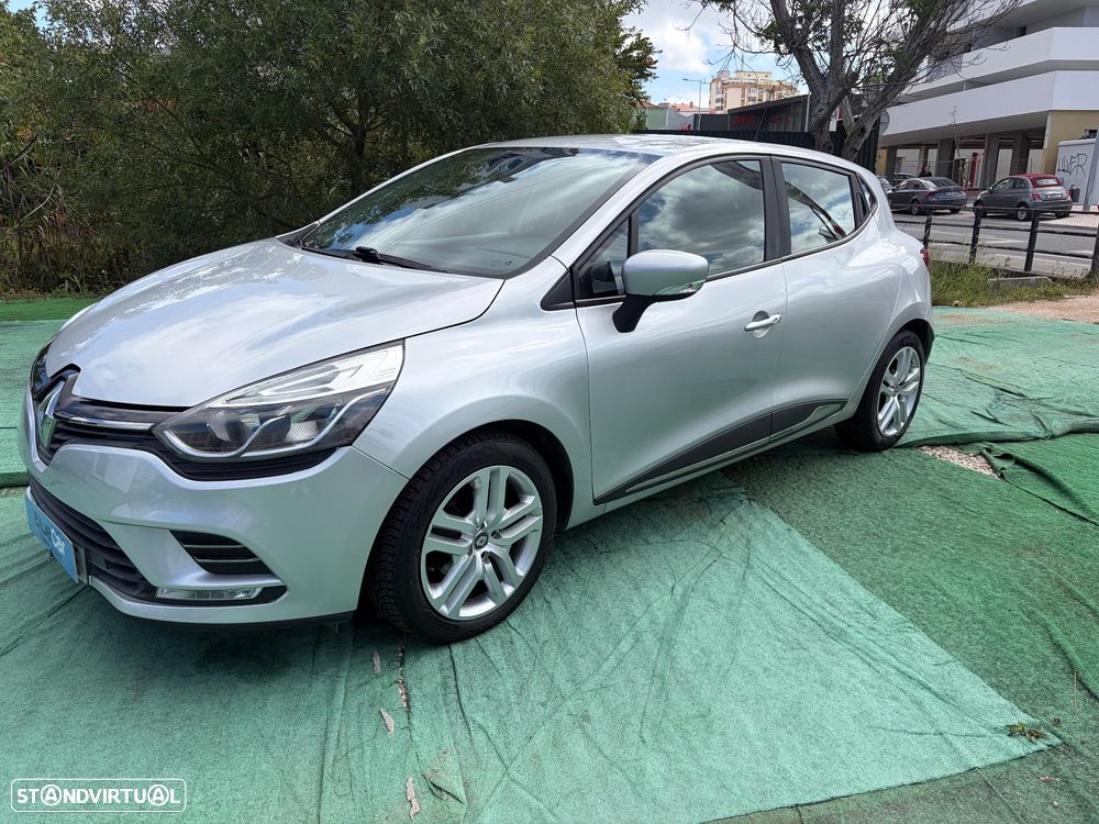 Renault Clio dCi 75 Expression - 4
