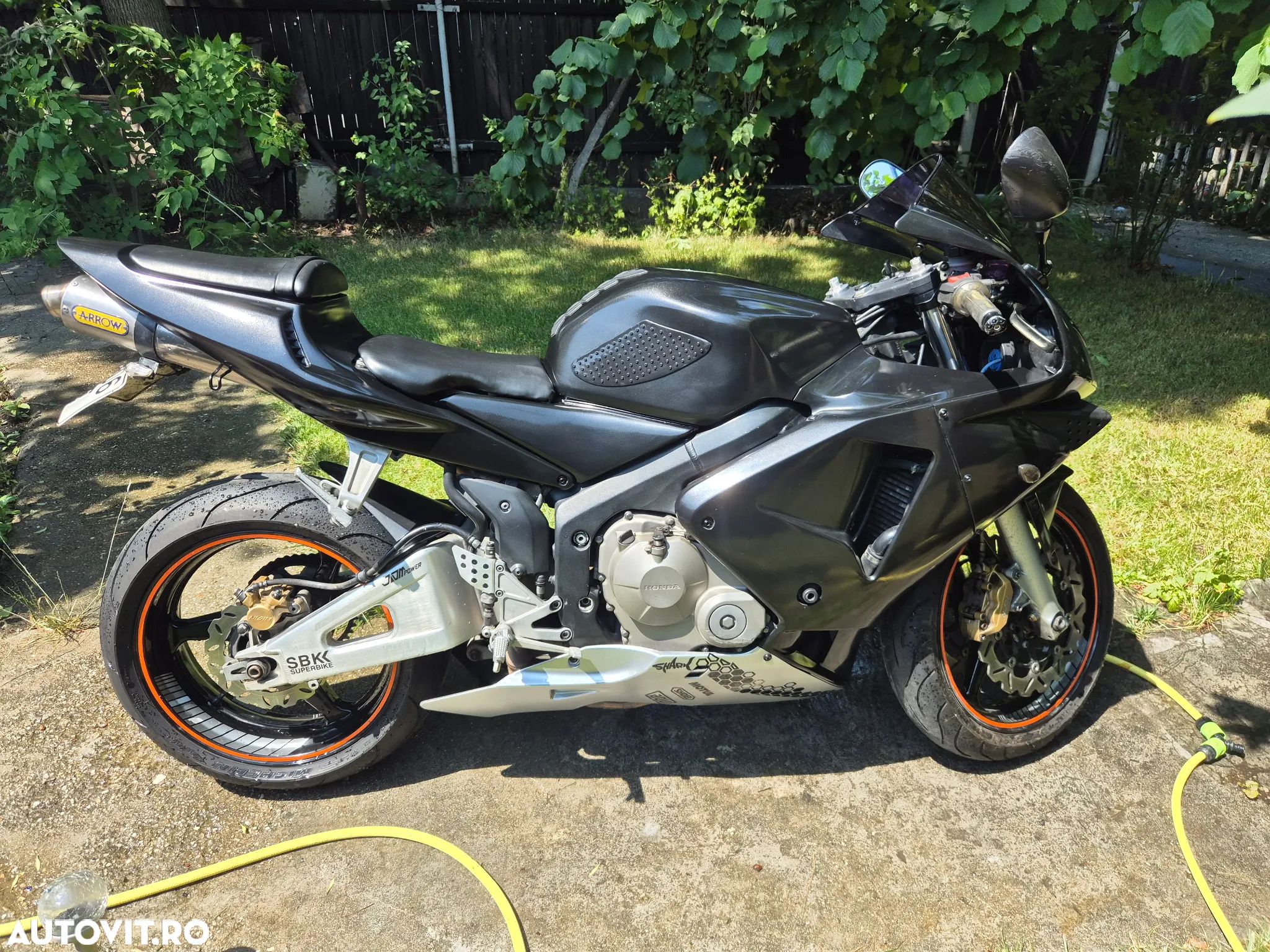 Honda CBR 600RR - 1