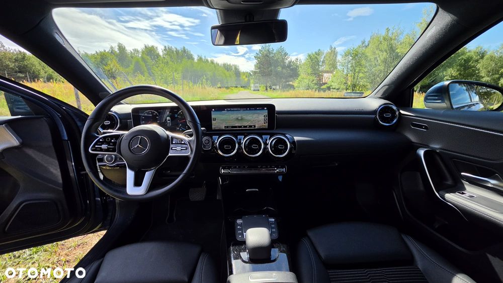Mercedes-Benz Klasa A 200 Progressive 7G-DCT - 9
