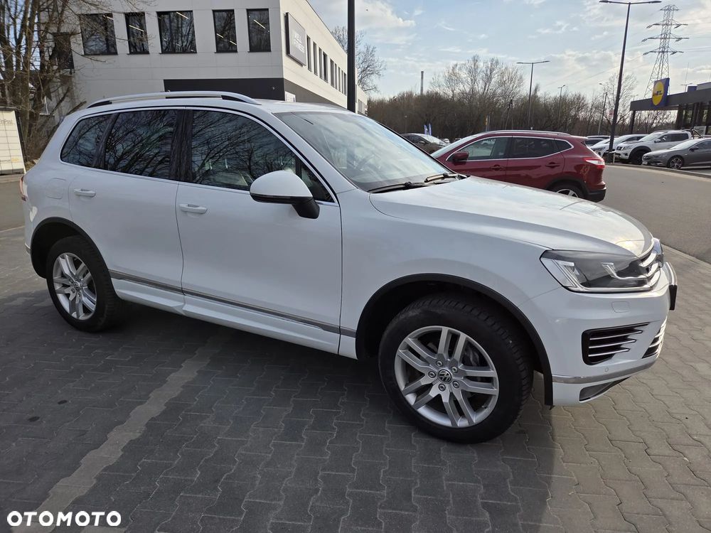 Volkswagen Touareg 2015 photo 5