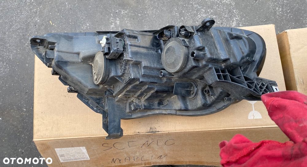 RENAULT SCENIC 4 IV GRAND SCENIC IV 2 sztuki Kompletna LAMPA PRZEDNIA PRAWA LEWA soczewka REFLEKTOR PRAWY lewy PRZÓD  EUROPA lampy przednie reflektory 260101685R 260606727R Wwa - 13