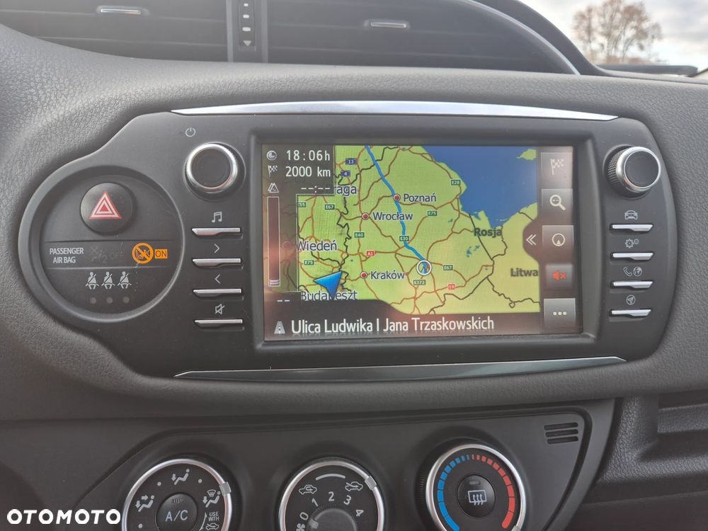 Toyota Yaris 1.0 Active - 15