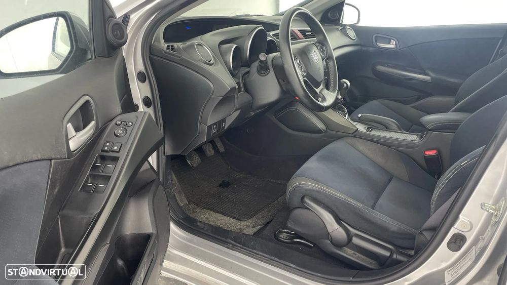 Honda Civic Tourer 1.6 i-DTEC Executive - 20