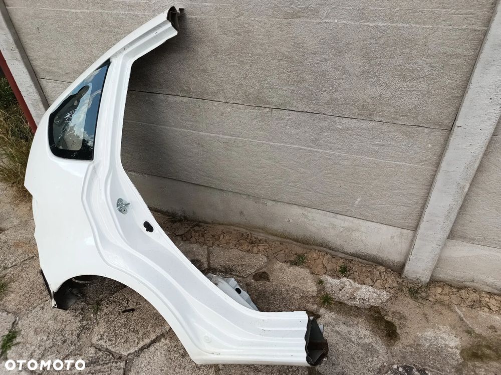 HONDA JAZZ III 08- blotnik prawy tylny - 2