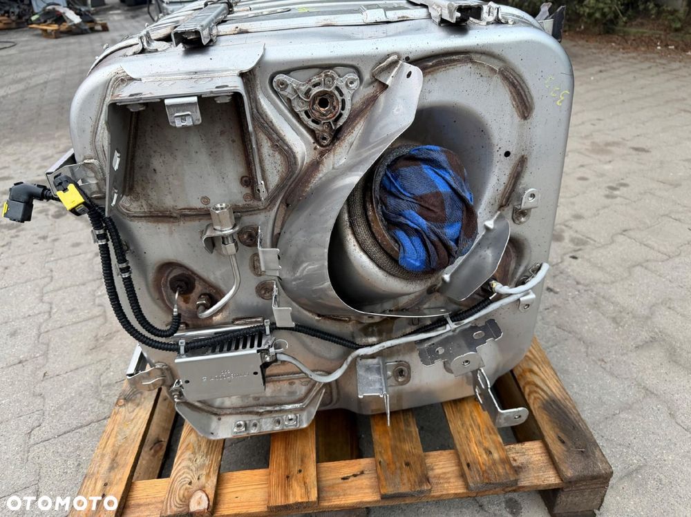 TŁUMIK KATALIZATOR MERCEDES ACTROS MP4 A0064908612 OM471 ORYGINAŁ DPF - 4