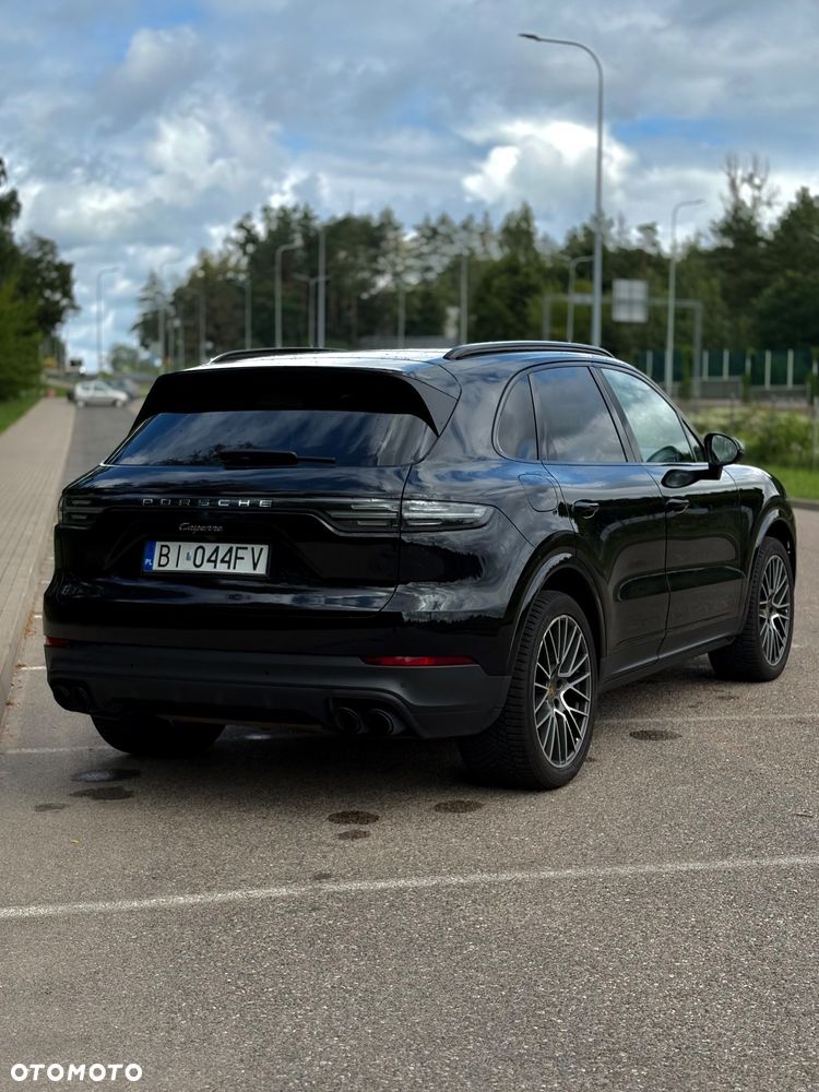 Porsche Cayenne Standard - 5