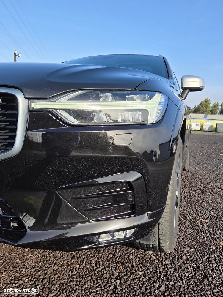 Volvo XC 40 2.0 D4 R-Design AWD - 32