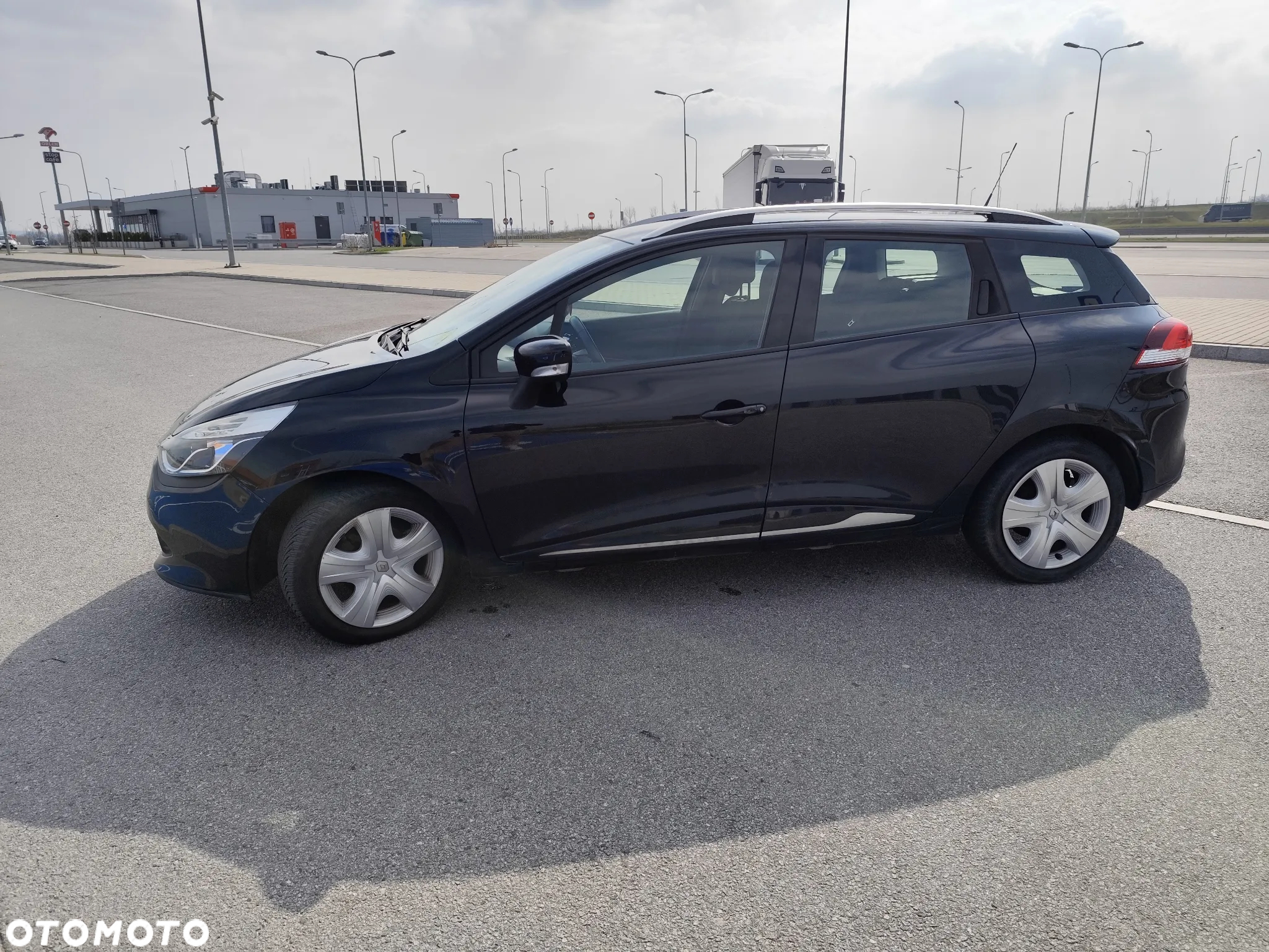 Renault Clio Grandtour 1.2 16V 75 Life - 3