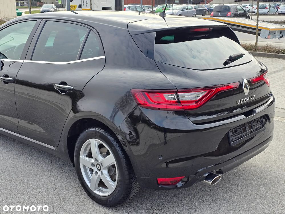 Renault Megane BLUE dCi 115 BOSE EDITION - 18