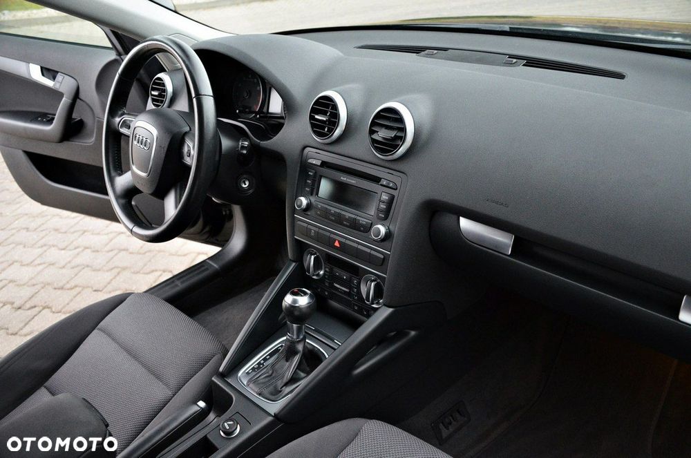 Audi A3 Sportback - 17