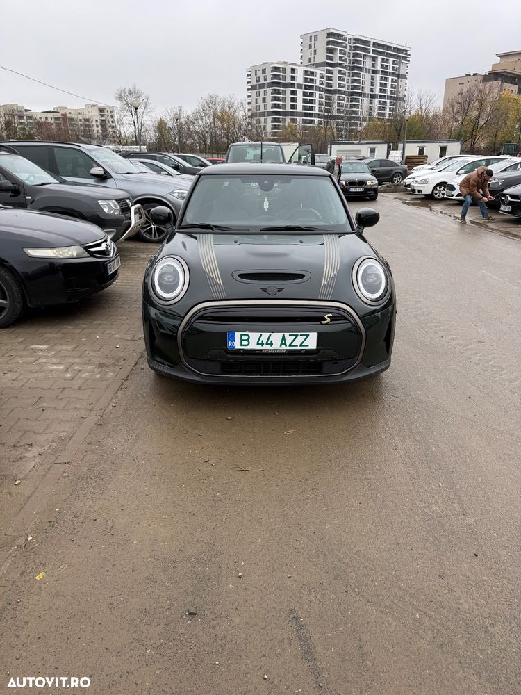 Mini Cooper SE Standard - 2