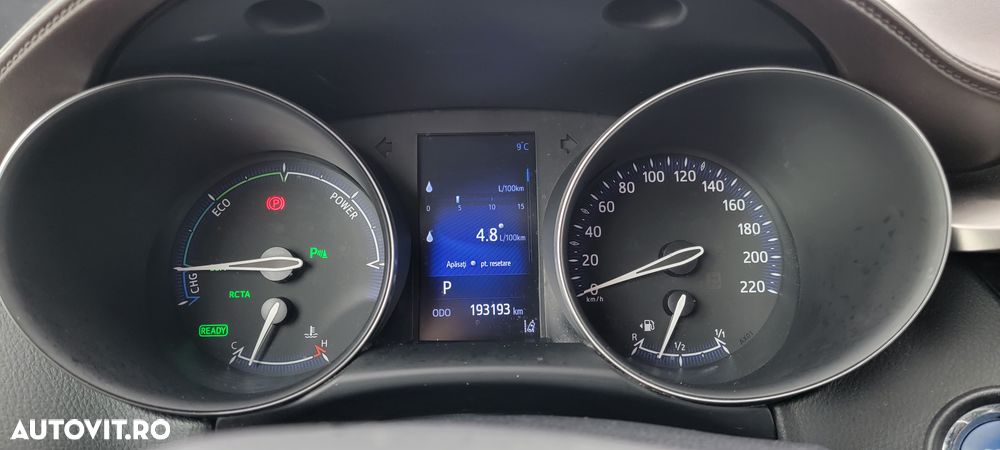 Toyota C-HR 1.8 HSD 4x2 CVT C-lassy LED - 17