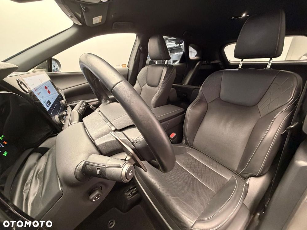Lexus RX - 16