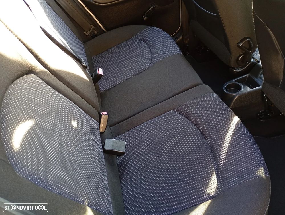 Peugeot 206+ 1.1 Trendy - 4