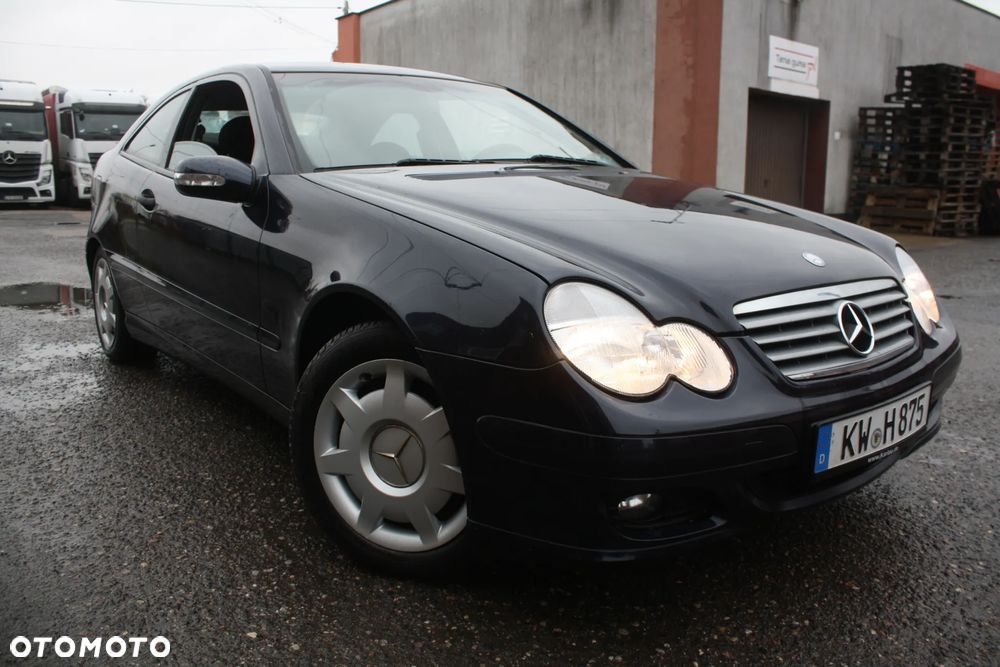 Mercedes-Benz Klasa C 160 Kompressor Sport Edition + - 13