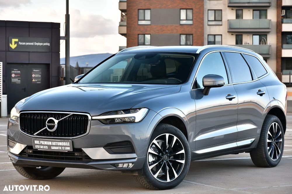 Volvo XC 60 B4 D AWD Geartronic Momentum Pro - 9