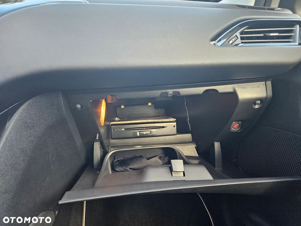 Peugeot 208 1.4 VTi Active - 13