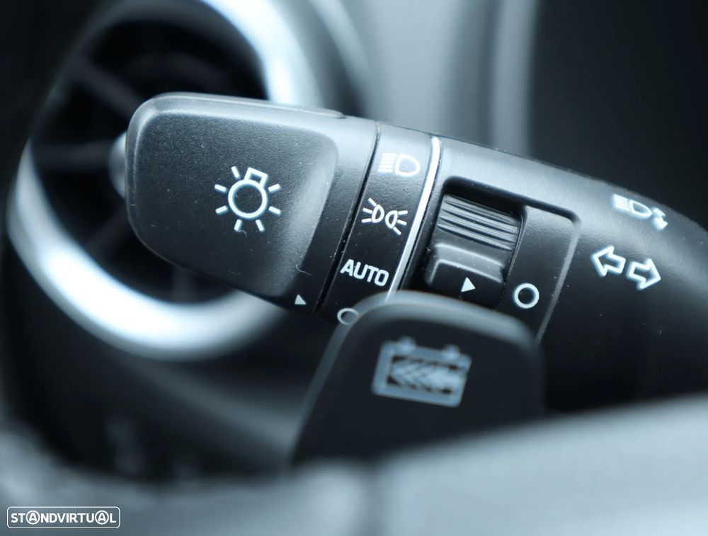 Hyundai Kauai Select - 35