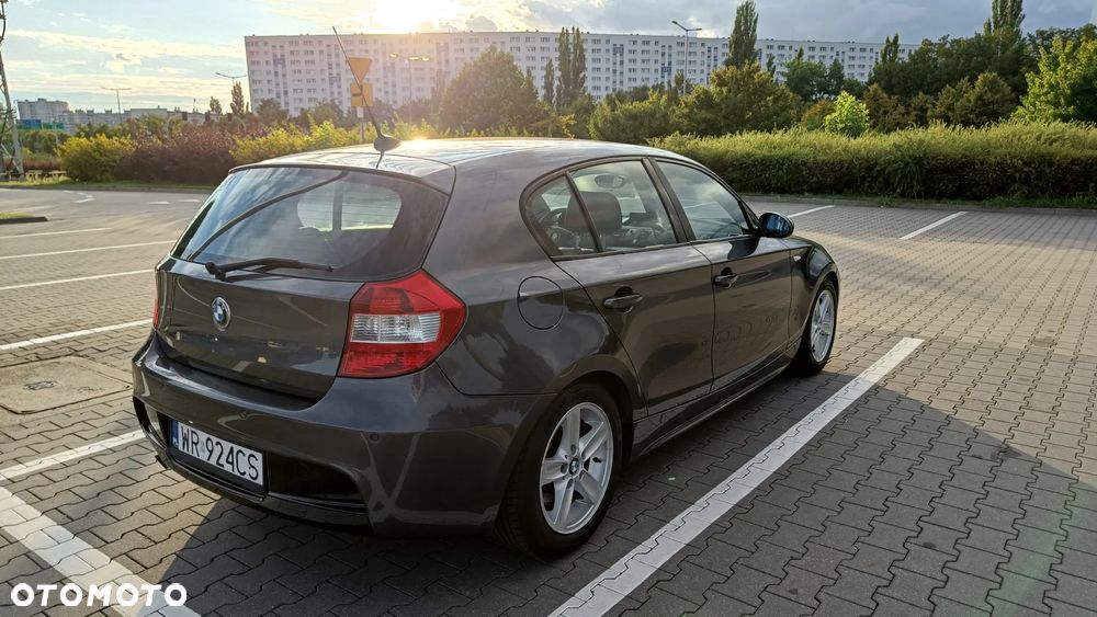 BMW Seria 1 - 19