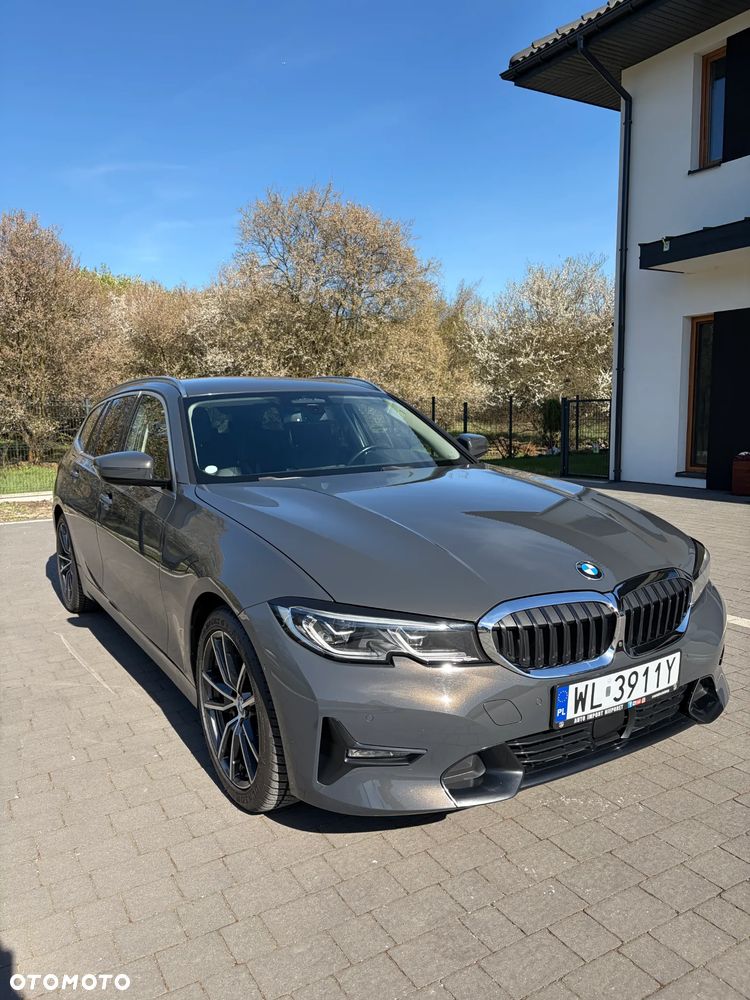BMW Seria 3 330i - 2
