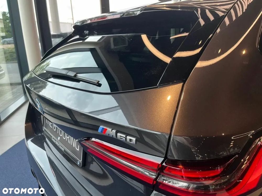 BMW i5 M60 Touring - 22