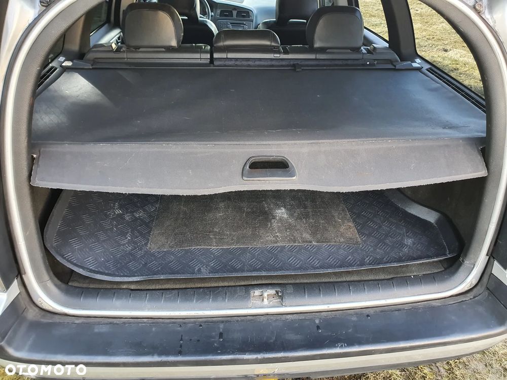 Volvo V70 2.4D5 - 7