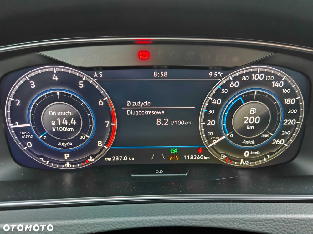 Volkswagen Golf - 12