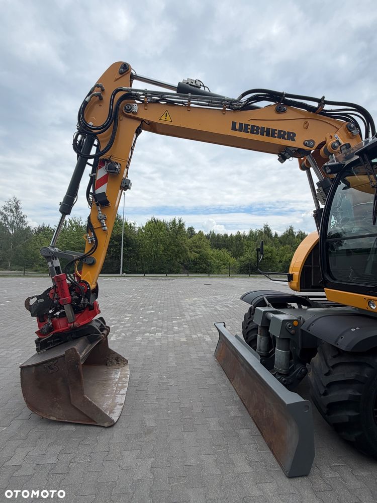 Liebherr A914 compact |rototilt |lapy-plug| - 23