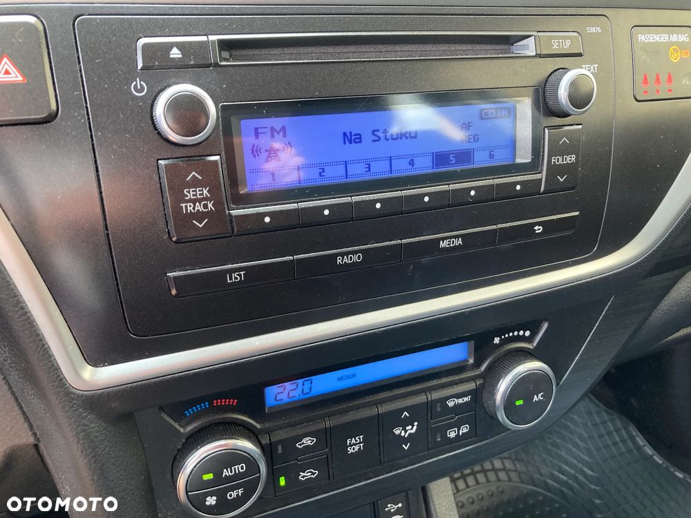 Toyota Auris 1.6 Dynamic MS - 8