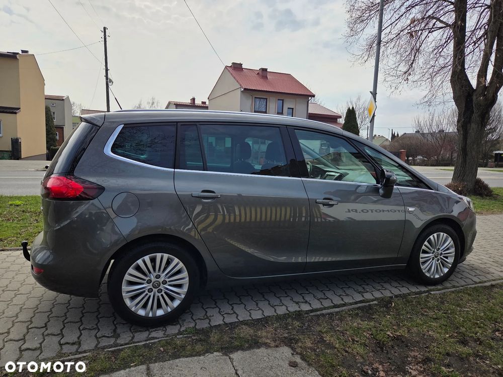 Opel Zafira 1.4 Turbo Business Edition - 2