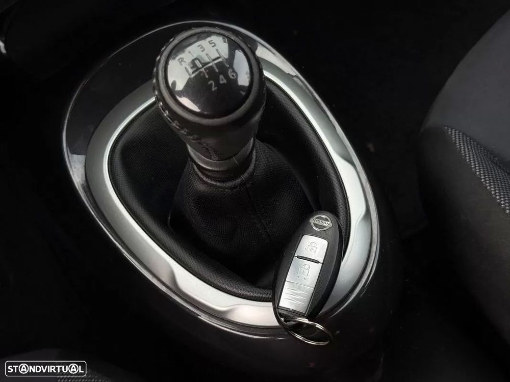Nissan Juke 1.5 dCi N-Connecta P.Ext.2 Black Tokyo - 16