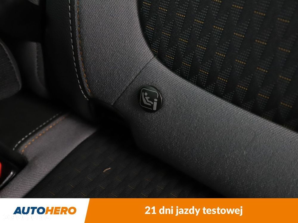 Opel Crossland X 1.2 T Design Line S&S - 31