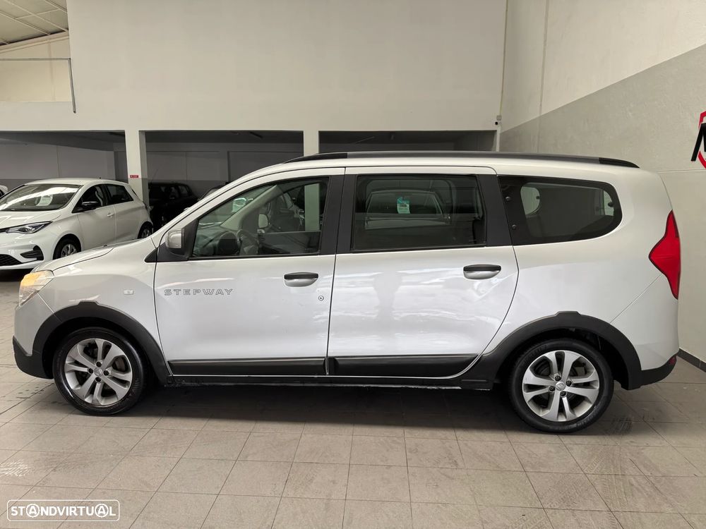 Dacia Lodgy dCi 110 Stepway - 4