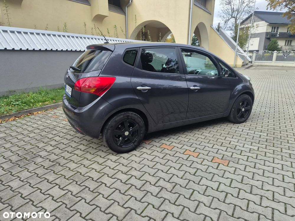 Kia Venga 1.6 CVVT Platinum Edition - 5