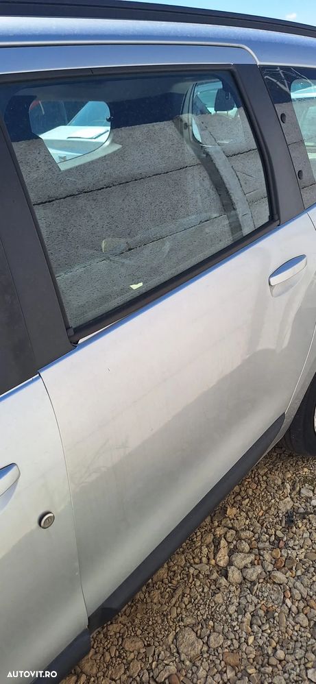 Usa stanga  spate dacia lodgy 1.5dci euro5 an 2014 - 2