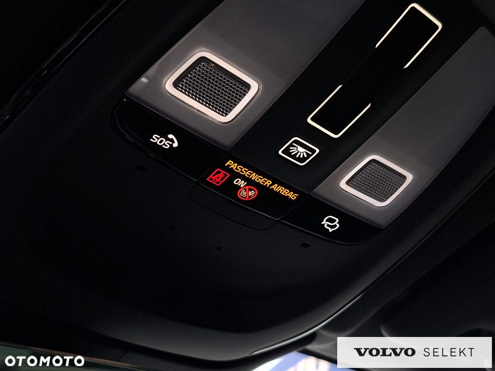 Volvo XC 60 - 35