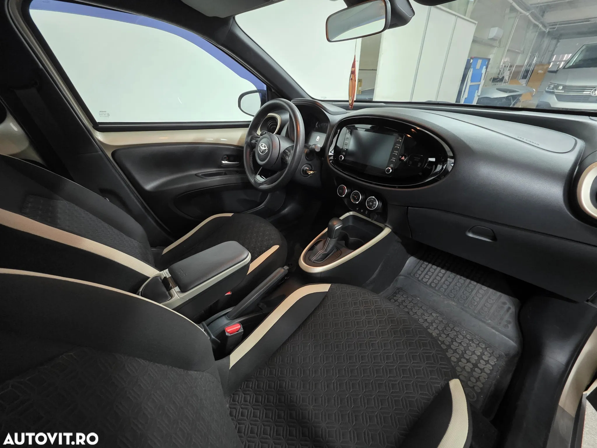 Toyota Aygo X 1.0l CVT Dynamic - 9