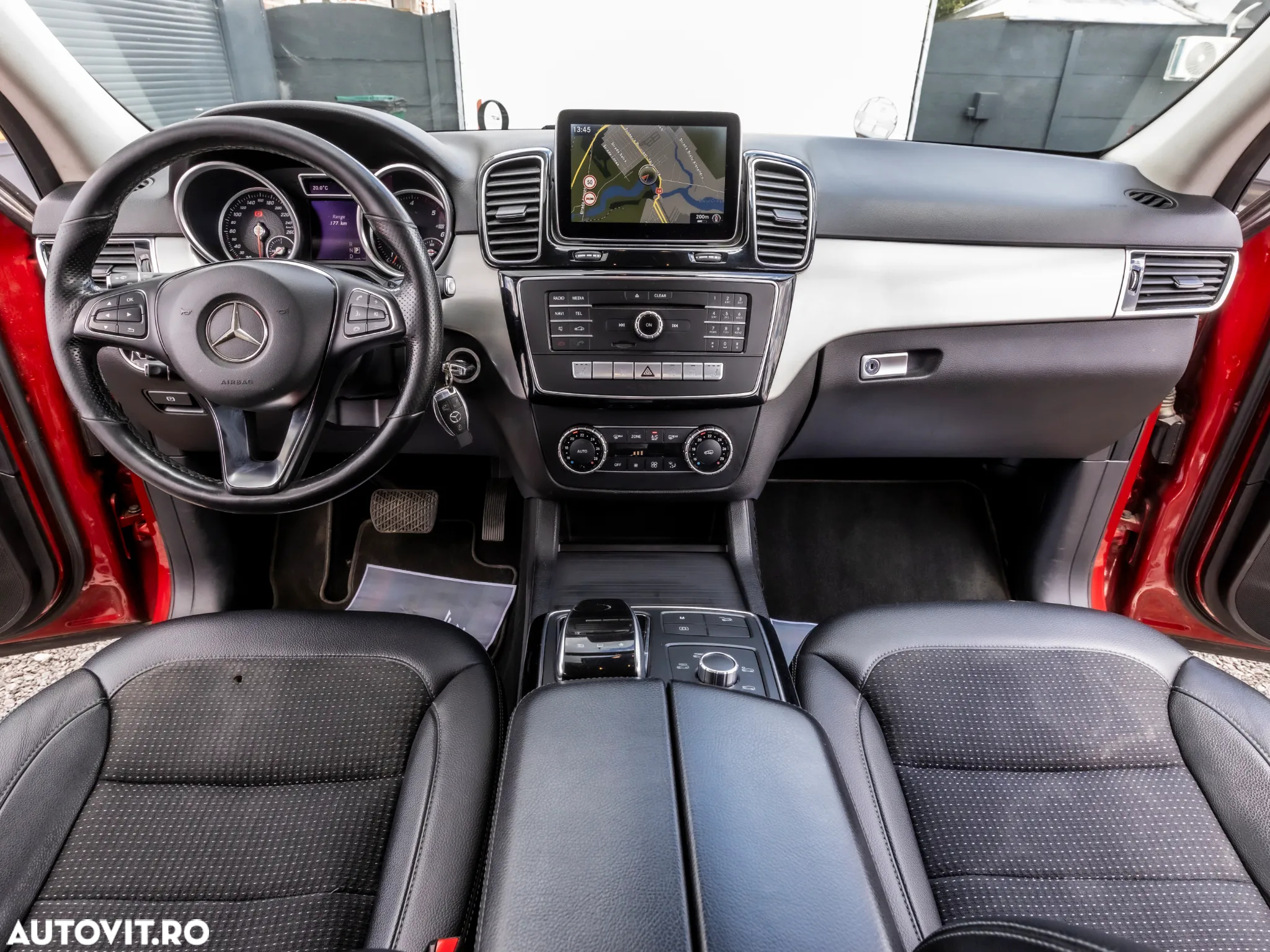 Mercedes-Benz GLE 250 d 4MATIC - 16
