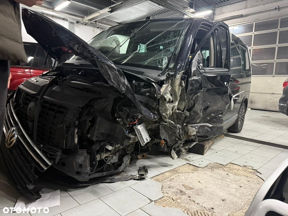 Volkswagen Multivan 6.1 2.0 TDI L1 Highline 4Motion DSG - 6