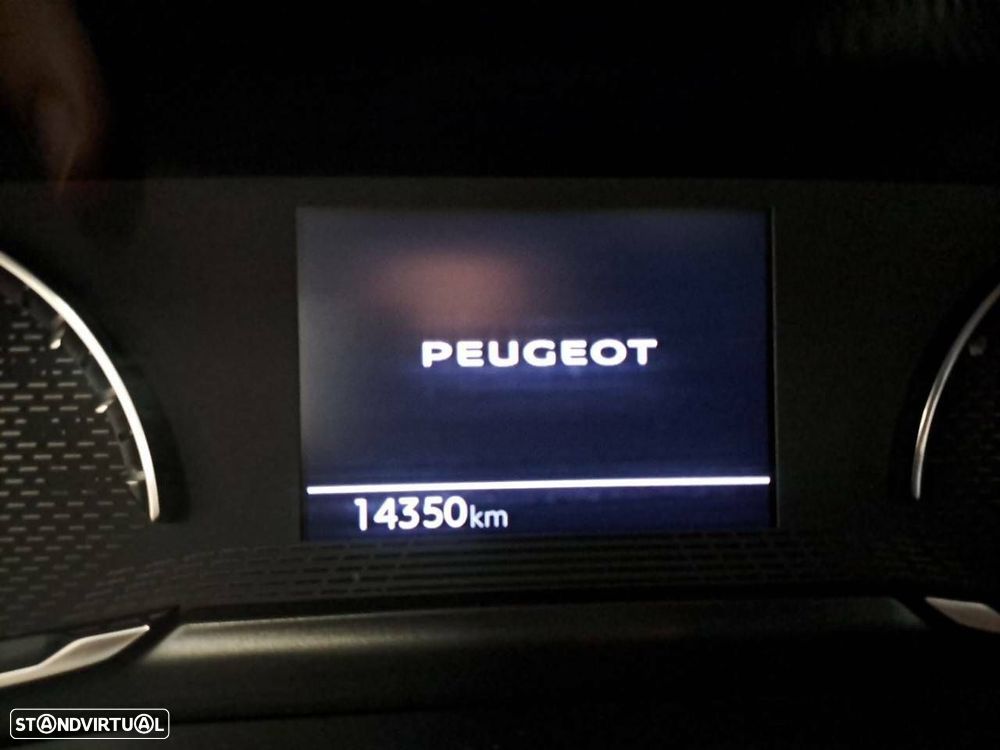 Peugeot 2008 1.2 PureTech Active Pack - 13
