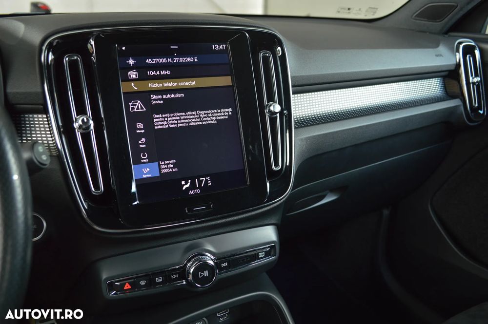 Volvo XC 40 D4 AWD R-Design - 23