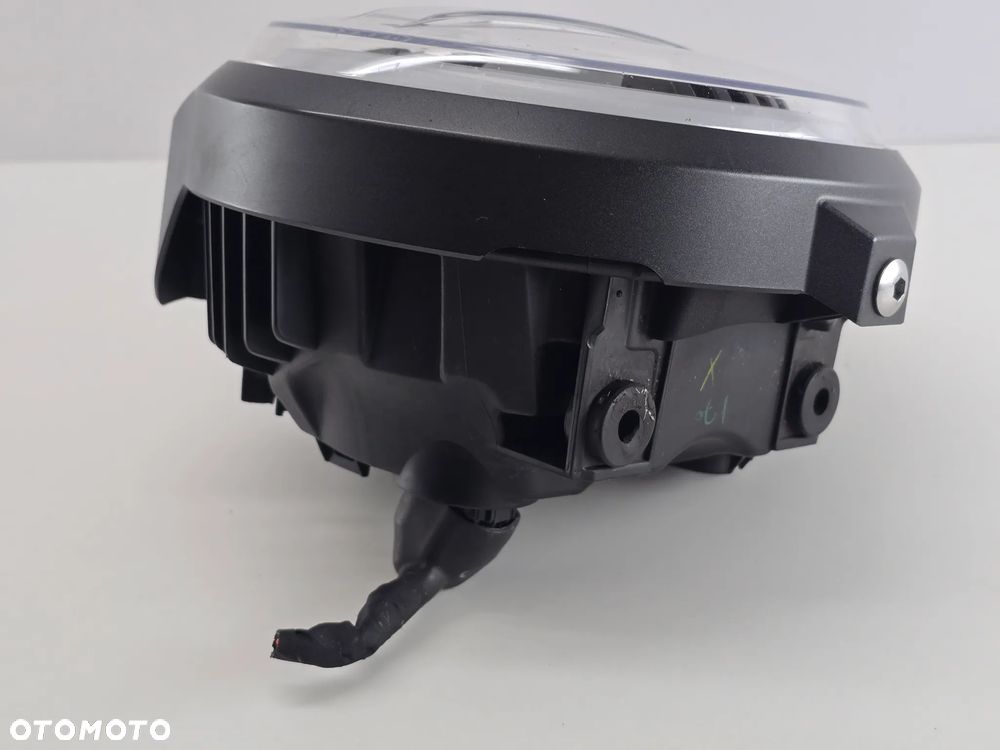 LAMPA REFLEKTOR HONDA CB 1000R  SC80 - 9