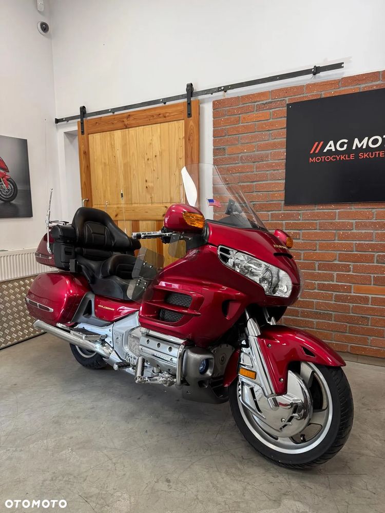 Honda GL - 10