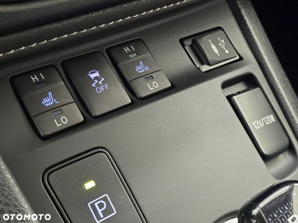 Toyota Auris Hybrid 135 Selection - 15